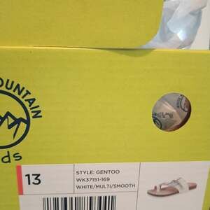 White Mountain Gentoo Strappy Toe Loop Sandals, White Multi Smooth, Kids Size 13